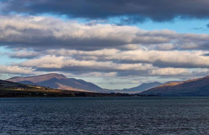 Skellig View Harbour View Sunrise Apartment Portmagee Exterior foto